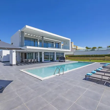 Casa Lirio By Villa *